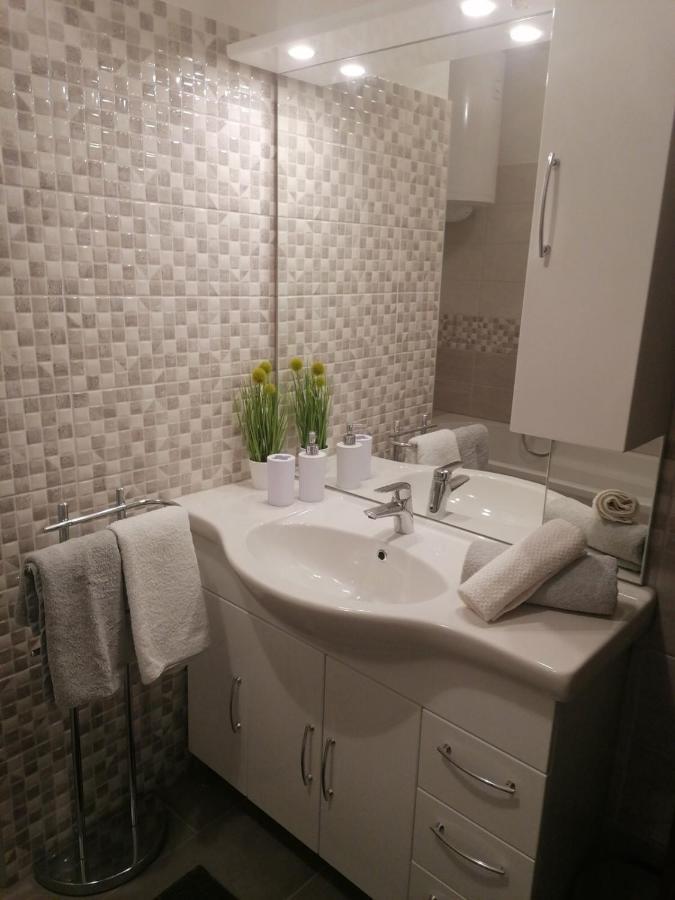 Apartments Cubranic Baška Extérieur photo